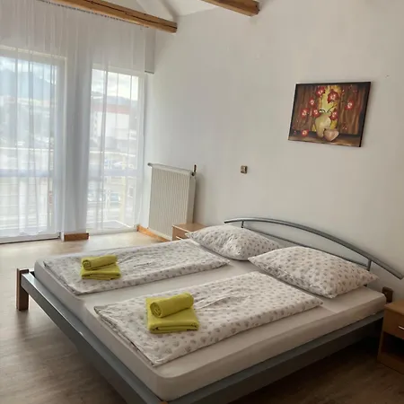 Palazzo -ubytovanie S Restauraciou 酒店