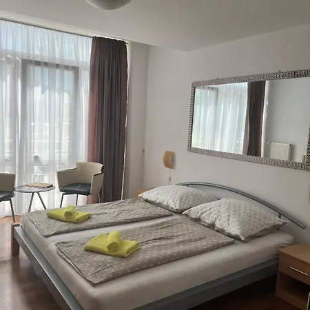 Palazzo -ubytovanie S Restauraciou Liptovský Mikuláš