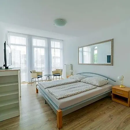 Hotel Palazzo -ubytovanie S Restauraciou