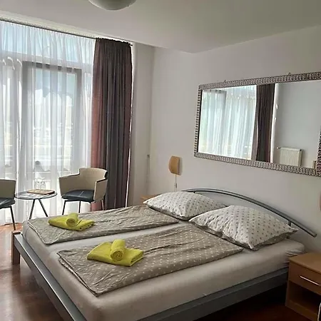 Hotel Palazzo -ubytovanie S Restauraciou