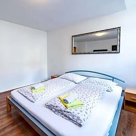 Palazzo -ubytovanie S Restauraciou Hotel 3*